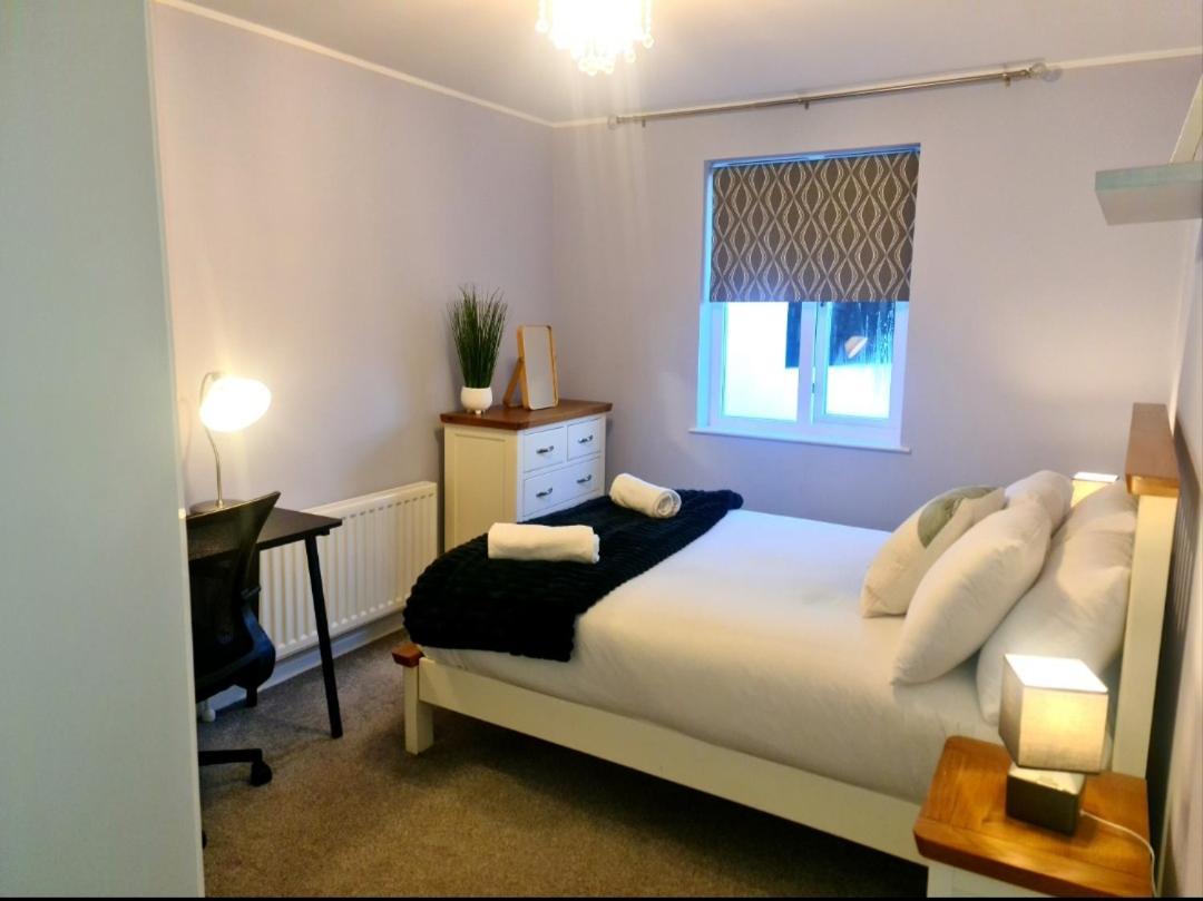 City Centre Top Floor Apartment In Belfast City Centre Exteriör bild