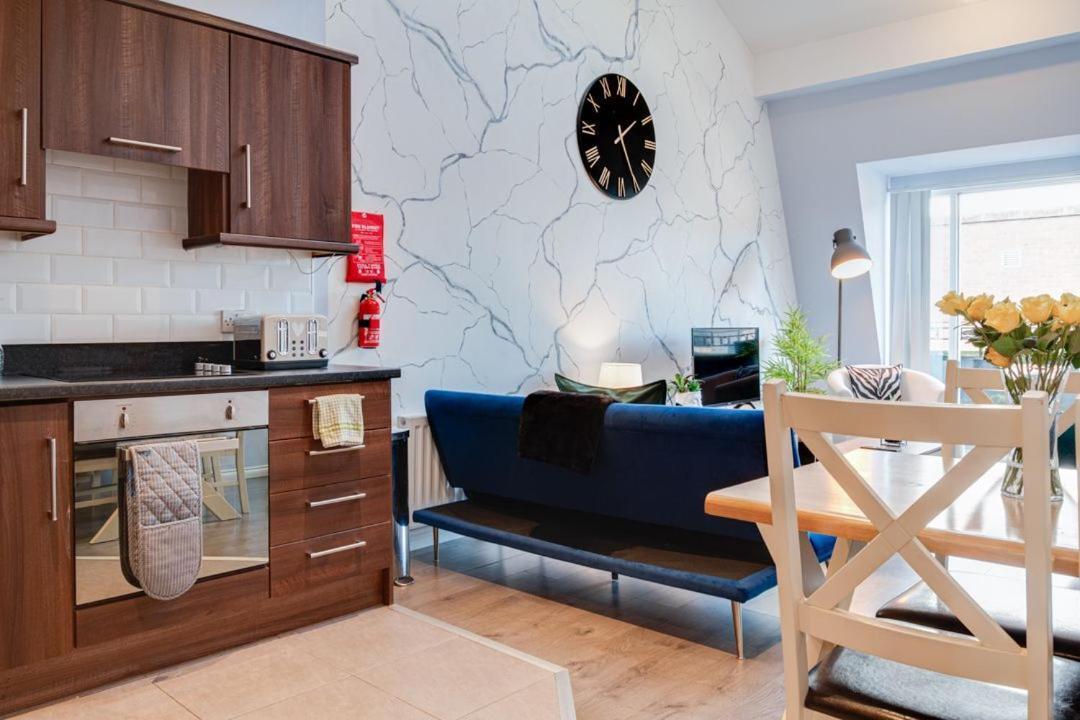 City Centre Top Floor Apartment In Belfast City Centre Exteriör bild