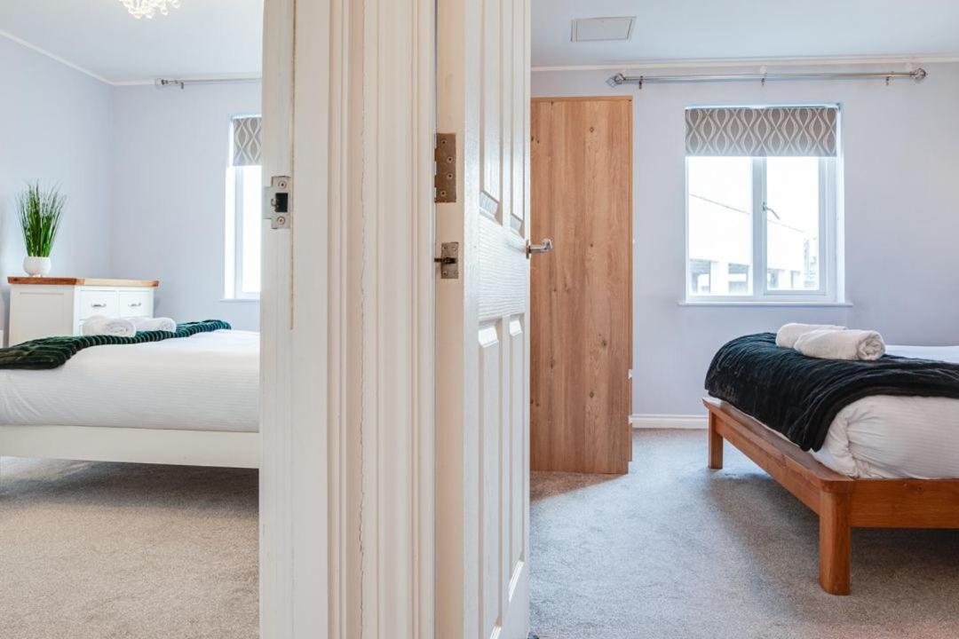 City Centre Top Floor Apartment In Belfast City Centre Exteriör bild